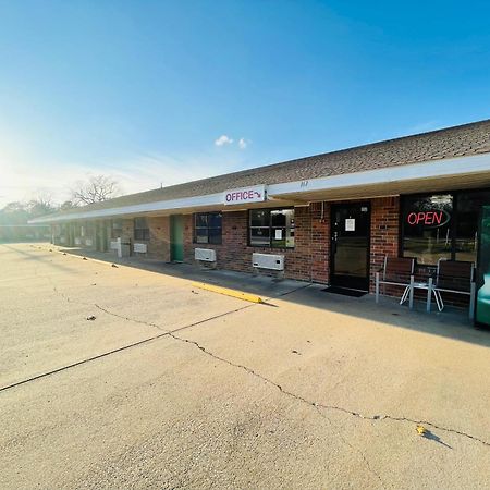 Americas Best Value Inn Jay Exterior photo