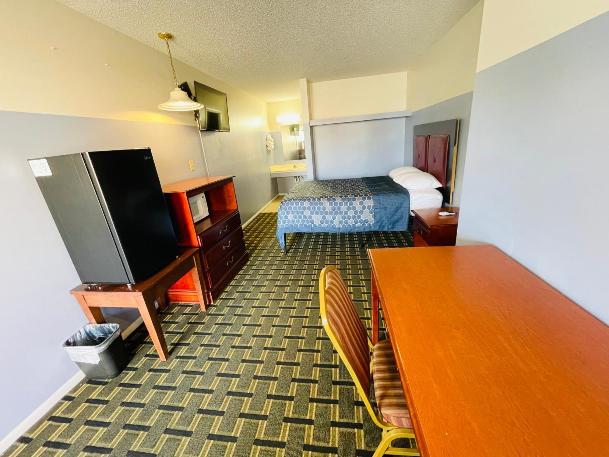 Americas Best Value Inn Jay Exterior photo