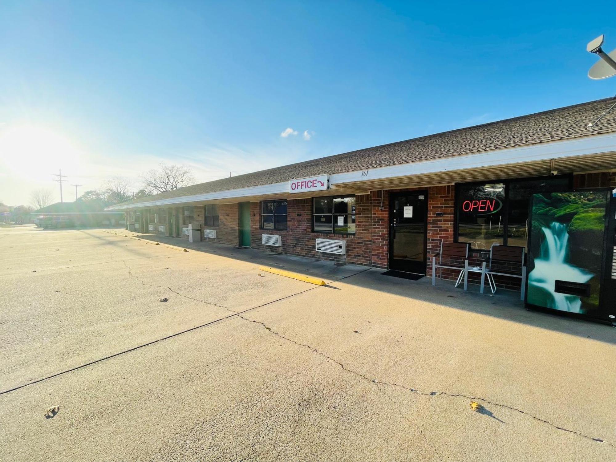 Americas Best Value Inn Jay Exterior photo